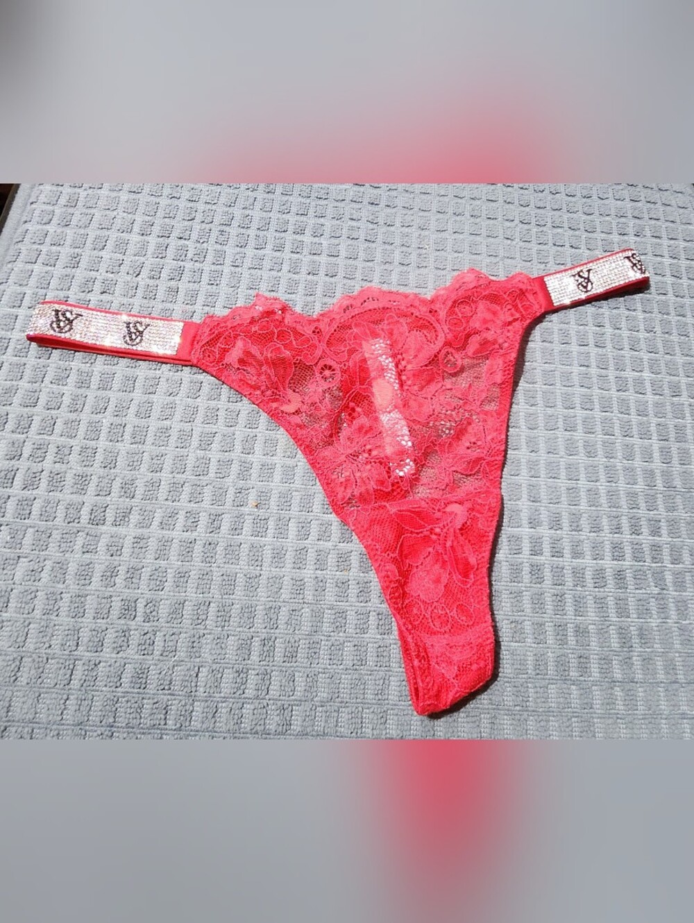 Victoria's Secret Womens Size M Shine Rhinestone Logo Strap Red Lace Thong Panty